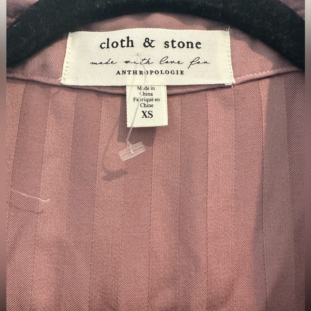 Cloth & Stone Mauve Button Down Shirt - Picture 2 of 4